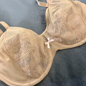 CHANTELLE  nude bra, size 32 DDD